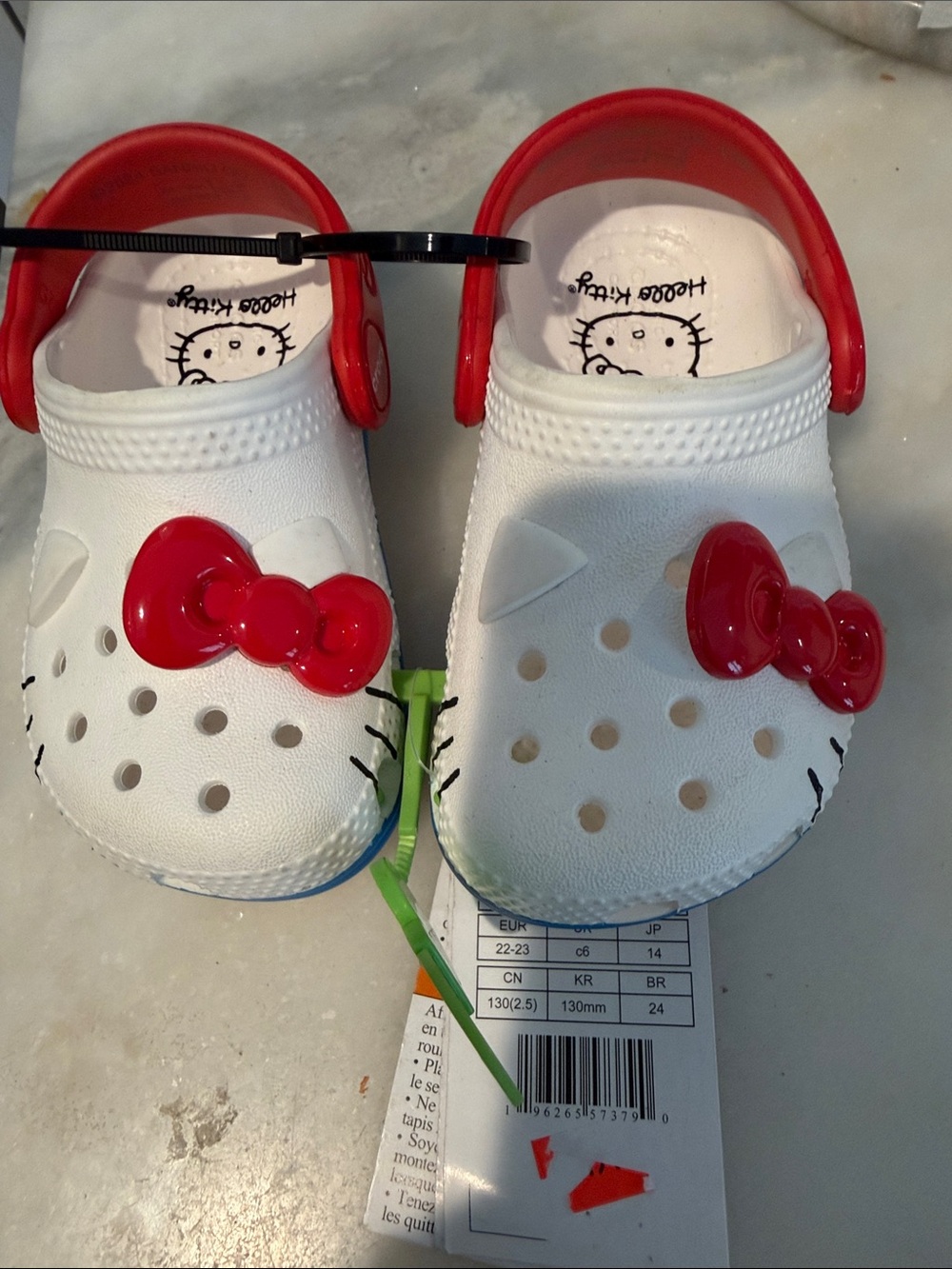 Hello Kitty White and Red Kids Sandals with Bow Accents
